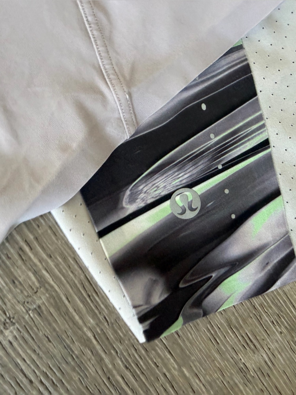 Lululemon Small Tank Bundle - Picture 6 of 8
